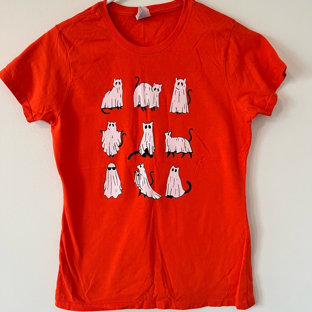 Orange Ghost Cat Graphic T-Shirt